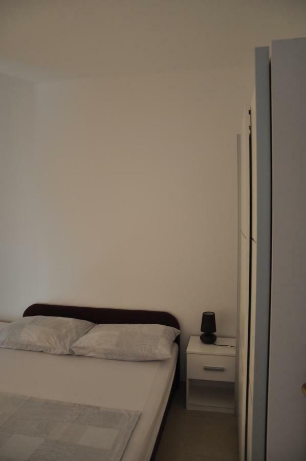 Apartments Istuk Вир Экстерьер фото